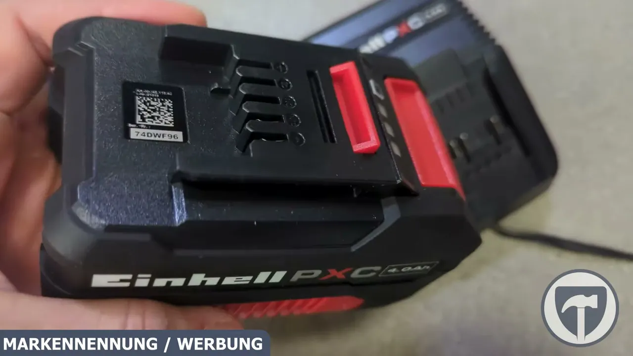 Die Aufnahme des 4,0-Ah-Akkus ist für das gesamte Power X-Change Werkzeugsystem von Einhell ausgelegt.