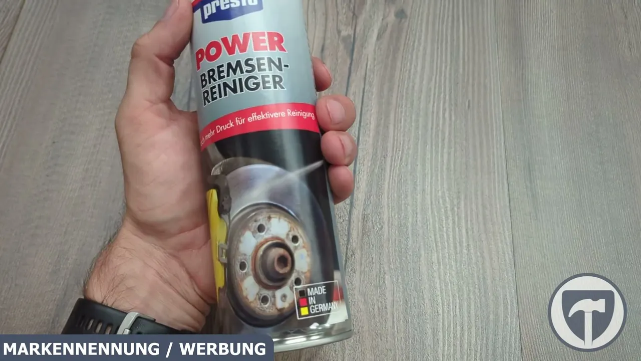 Der presto POWER Bremsenreiniger entfernt hartnäckiges Öl, Fett und Bremsflüssigkeit von Bremsscheiben und Belägen.