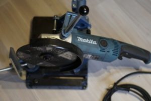 Makita GA9050R
