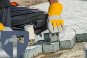 Kosten für Pflasterarbeiten – Preisübersicht & Tipps