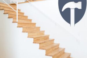 Treppe mit Vinyl bekleben – Diese Kosten fallen an