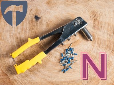 Werkzeug mit N am Anfang